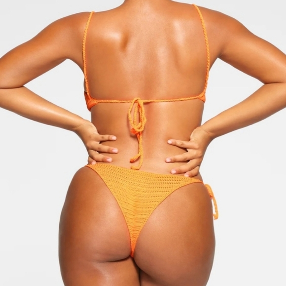 Skims Crochet Swim Scoop Bikini Top NWT MSRP $98 - Picture 3 of 16